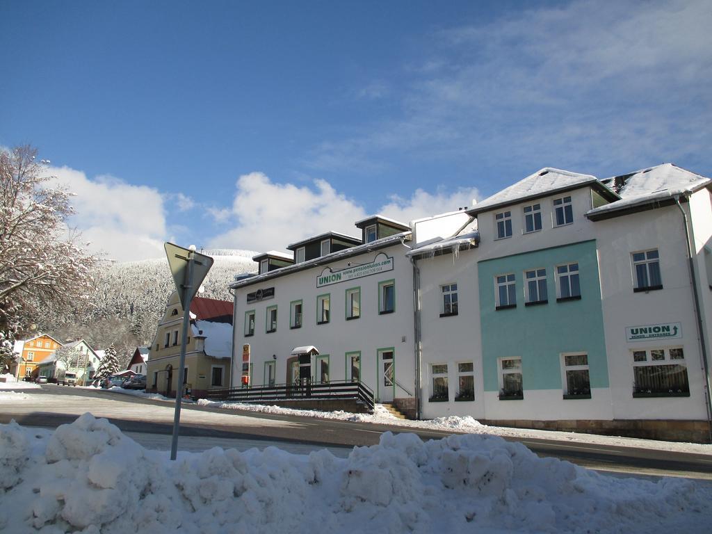 Hotel Union Černý Dŭl Esterno foto